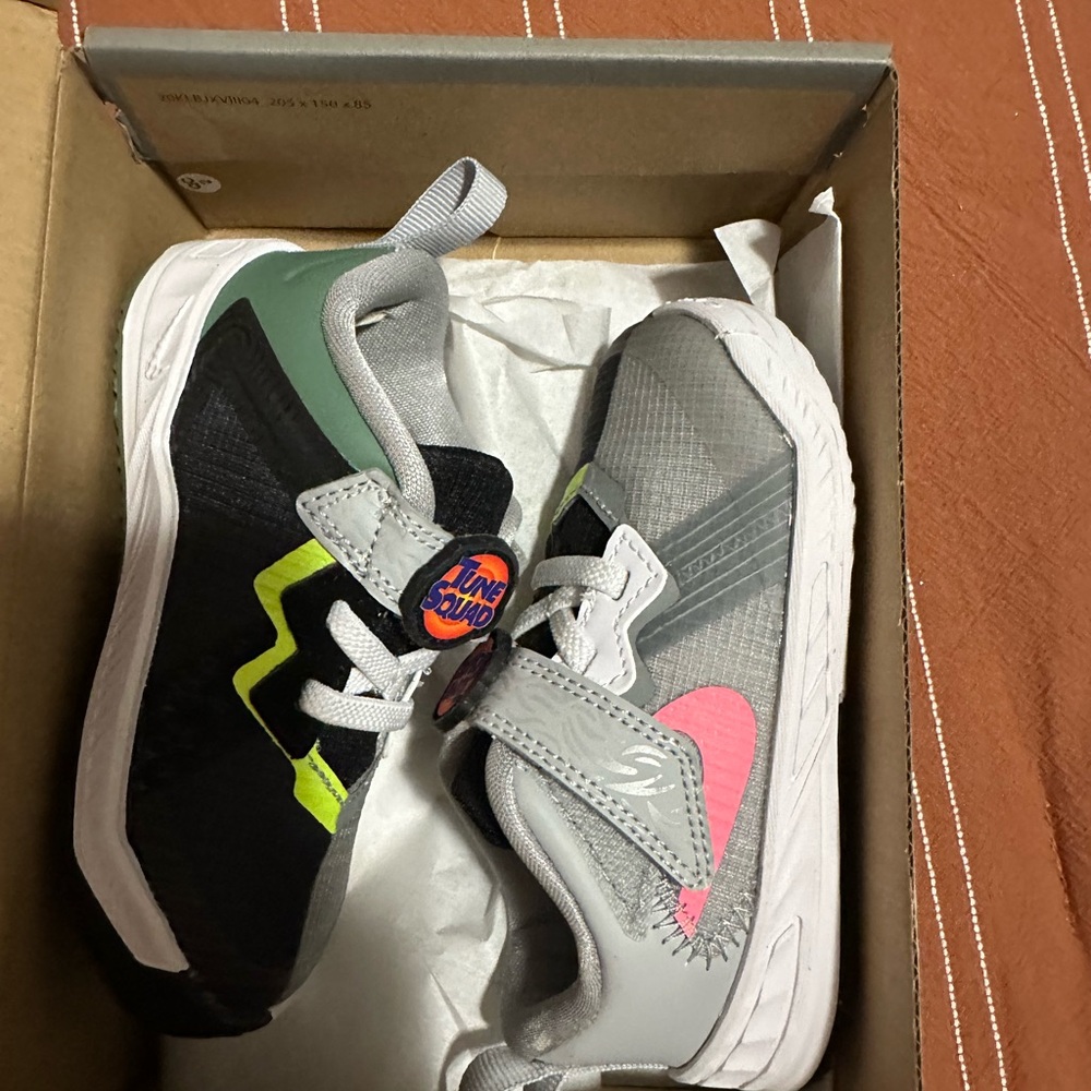 Nike Lebron Tune Squad Kids' Black and Gray Sneakers with Pink and Green Accents